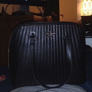 **Authentic Kate Spade ♤ New York  Purse/Tote Bag!